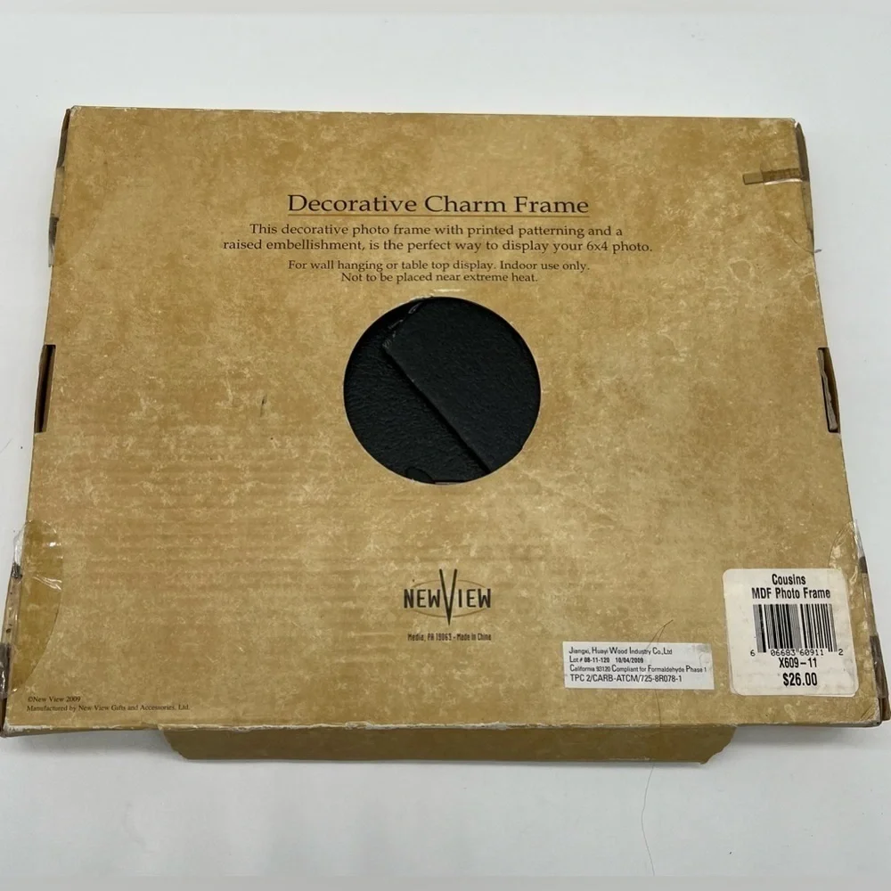 Cousins 6x4 wooden picture frame NEW